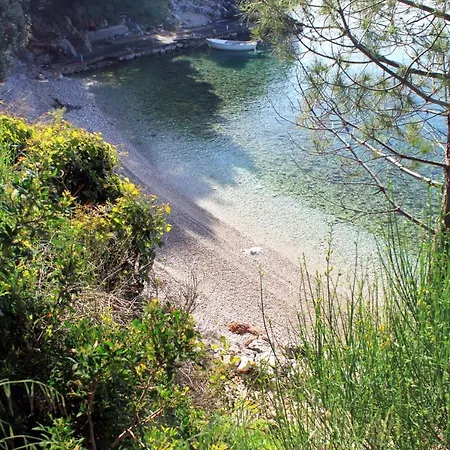 Apartamento Seaside Secluded Cove Rapak, Hvar - 8766 Gdinj