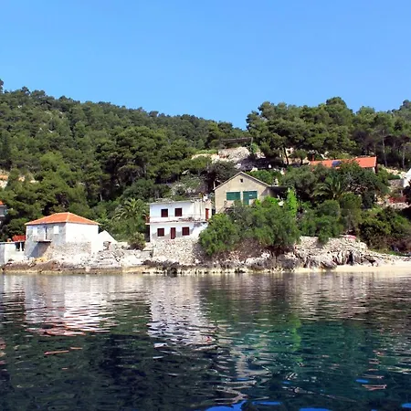 Seaside Secluded Cove Rapak, Hvar - 8766 Apartmán Gdinj